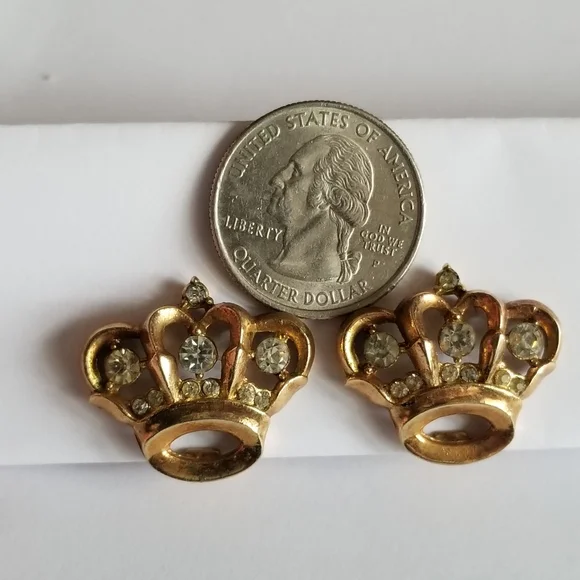 Relisted-Vintage crown shaped clip earrings gold tone clear rhinestones royal - Picture 5 of 17